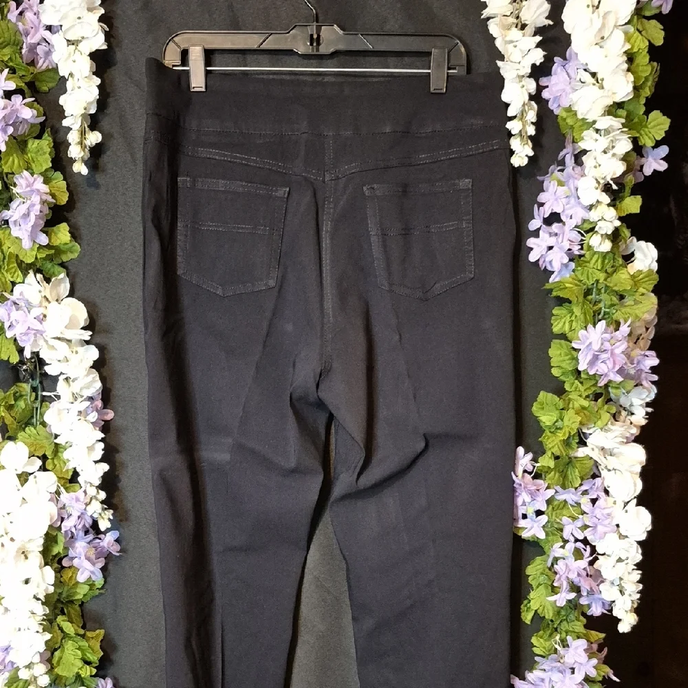 Westbound Black Straight-Leg Pull-On Pants